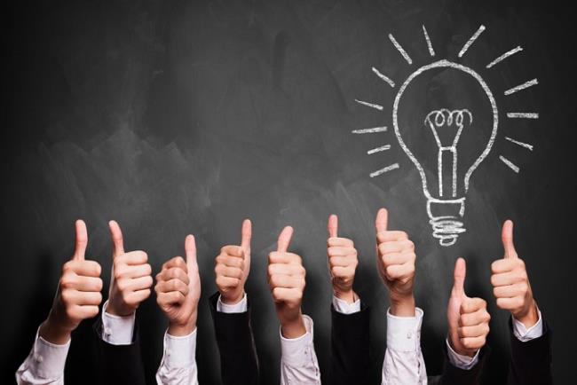 אגודלים מורמים לטיפ בנושא רפואה דיגיטלית