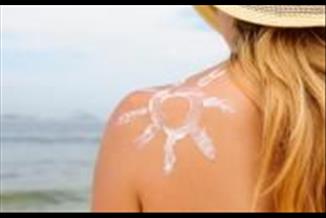 פתיחת עונת הרחצה – נזקי השמש מתחילים מגיל מאוד צעיר. כך תגנו על ילדיכם