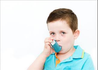 איך מטפלים באסטמה של הילד?