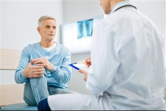 העתיד כבר כאן: ניתוח החלפת ברך רובוטי שעשוי לקצר את זמן ההחלמה