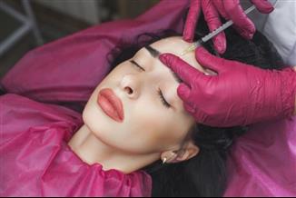 אילו טיפולים ישפרו את מראה עורנו? המדריך המלא